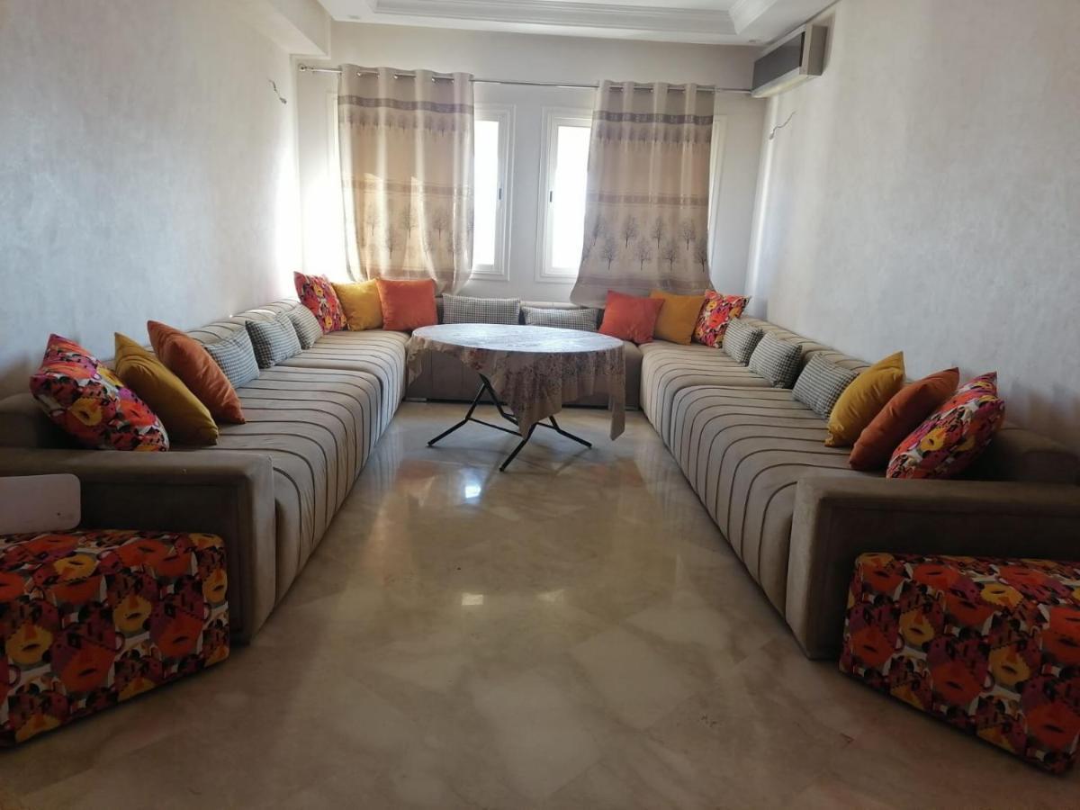 Appartement En Plein Centre De Casablanca Kültér fotó